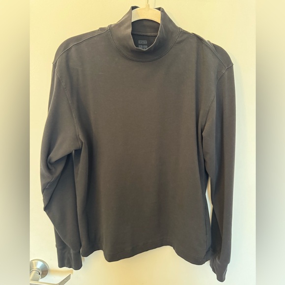 Uniqlo HEATTECH Charcoal Long Sleeve Top - Picture 1 of 3